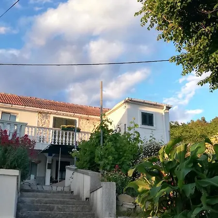 Charming Piccolo Paradiso Apartman Vlasici