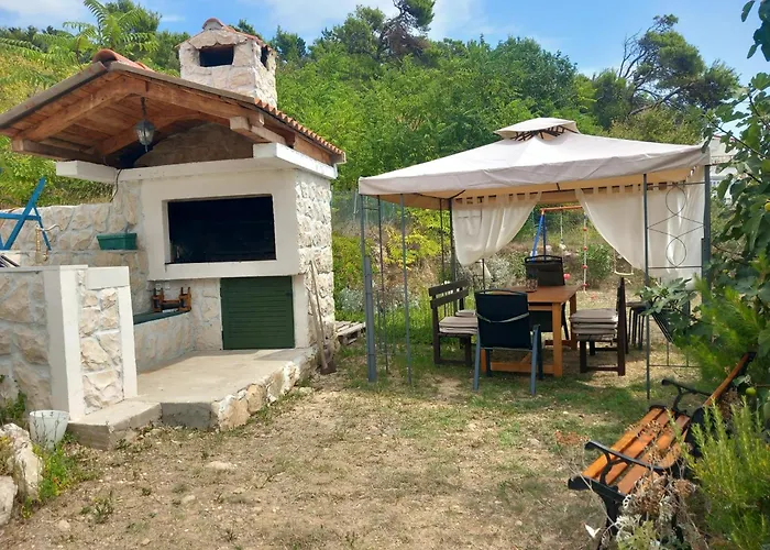 Charming Piccolo Paradiso Vlasici