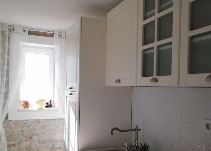 Charming Piccolo Paradiso Apartamento