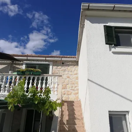 Charming Piccolo Paradiso Appartement *