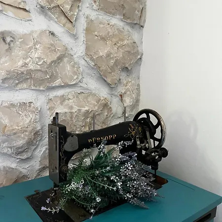 Charming Piccolo Paradiso Vlašići